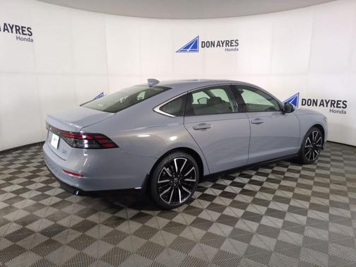 2025 Honda Accord Hybrid Touring