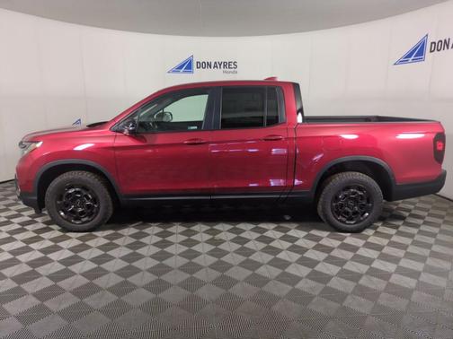 2025 Honda Ridgeline TrailSport+