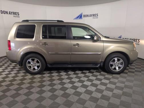 Mocha 2010 Honda Pilot Touring