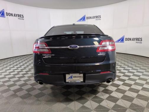 2014 Ford Taurus SEL