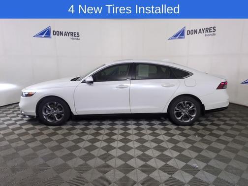 White 2023 Honda Accord Hybrid EX-L