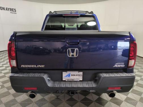 Obsidian Blue 2023 Honda Ridgeline RTL