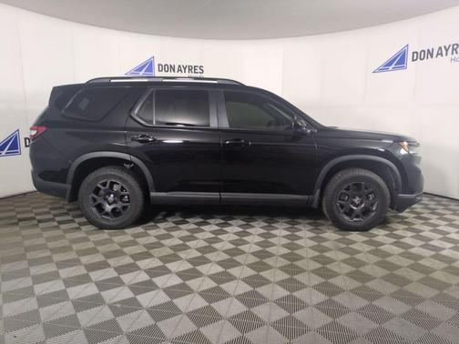 2023 Honda Pilot TrailSport