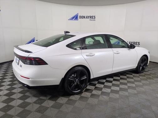 2025 Honda Accord Hybrid Sport-L
