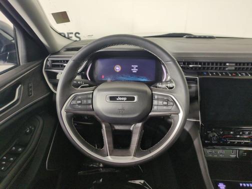 2022 Jeep Grand Cherokee 4xe Base