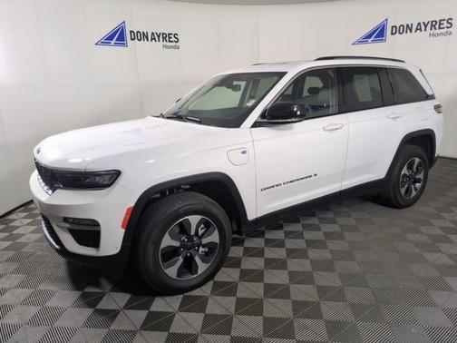 2022 Jeep Grand Cherokee 4xe Base