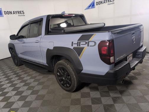 2022 Honda Ridgeline Black Edition