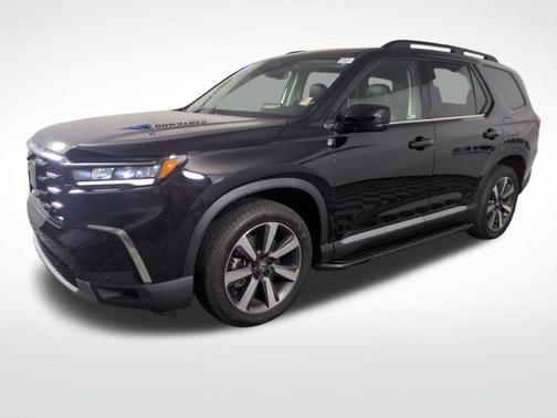 Black 2024 Honda Pilot Touring