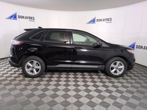 2016 Ford Edge SE