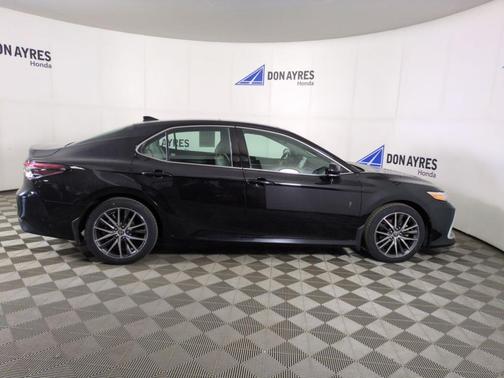 2021 Toyota Camry XLE