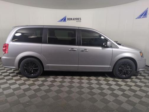 2020 Dodge Grand Caravan GT