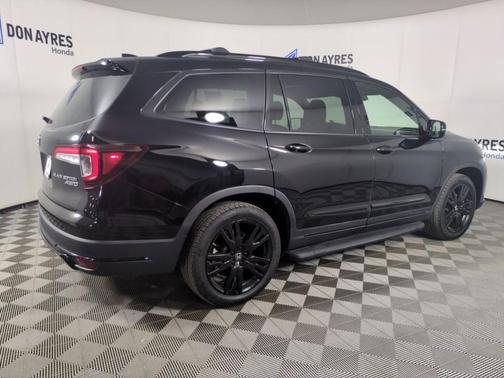 2022 Honda Pilot Black Edition