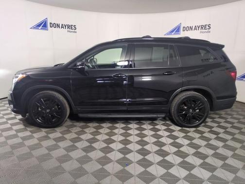 2022 Honda Pilot Black Edition