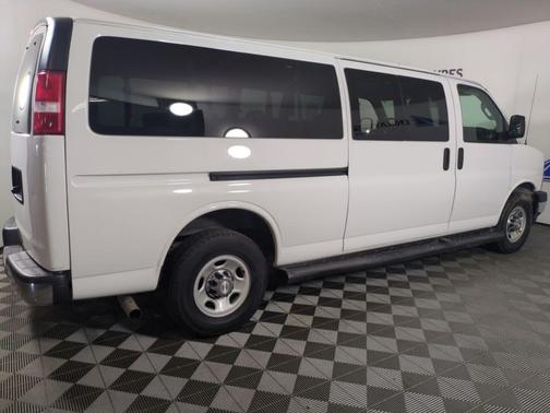 2019 Chevrolet Express 3500 LT