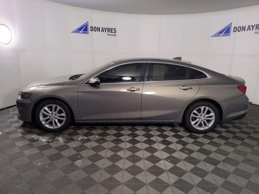 2017 Chevrolet Malibu 1LT