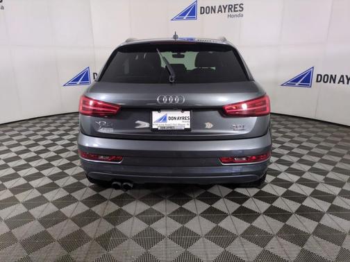 2018 Audi Q3 2.0T Premium