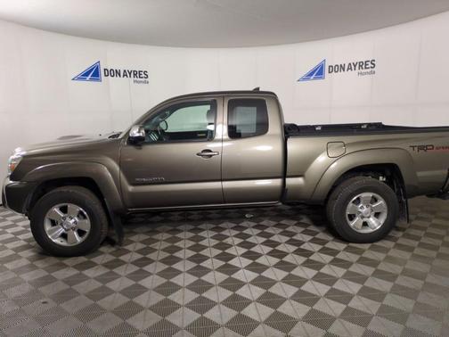 2015 Toyota Tacoma Base