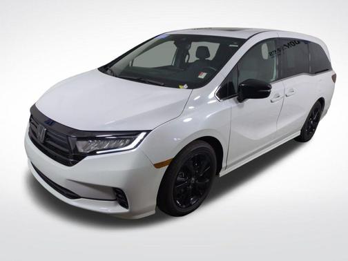 White 2024 Honda Odyssey Sport