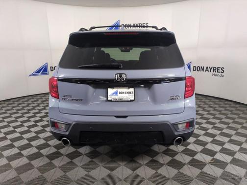 2023 Honda Passport Elite