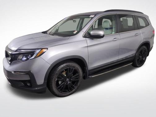 Silver 2022 Honda Pilot Special Edition