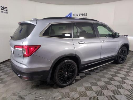 Silver 2022 Honda Pilot Special Edition