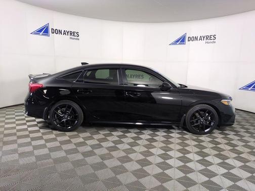2022 Honda Civic Si Base