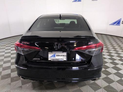 2022 Honda Civic Si Base