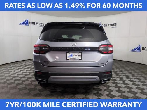 2023 Honda Pilot Touring