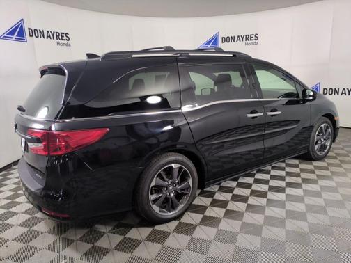 2022 Honda Odyssey Elite