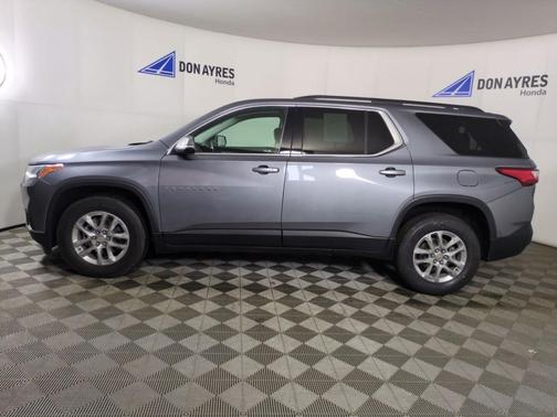 2021 Chevrolet Traverse LT Leather