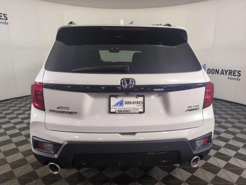 2023 Honda Passport Elite