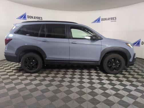 Gray 2022 Honda Pilot TrailSport