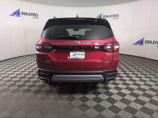 2025 Honda Pilot Touring+