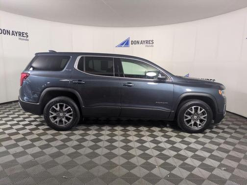 2020 GMC Acadia SLE