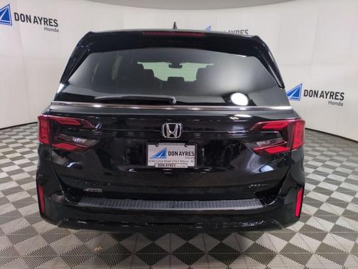 Crystal Black 2026 Honda Odyssey Sport-L