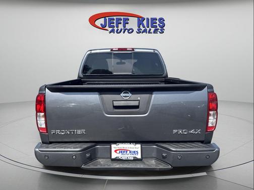 Gun Metallic 2018 Nissan Frontier PRO-4X