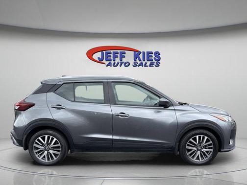 Gun Metallic 2023 Nissan Kicks SV