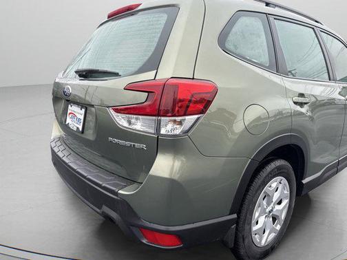 2019 Subaru Forester Base