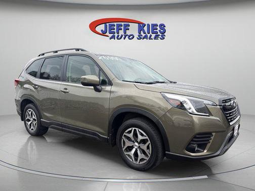 Autumn Green Metallic 2023 Subaru Forester Premium