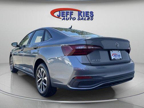 Platinum Gray Metallic 2024 Volkswagen Jetta 1.5T S