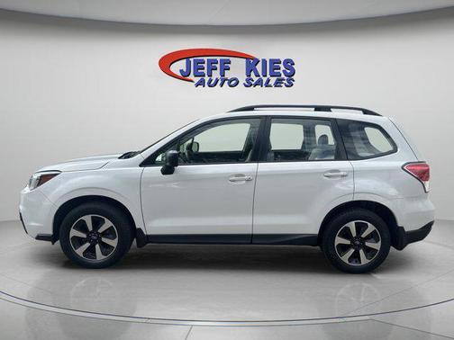 2017 Subaru Forester 2.5i