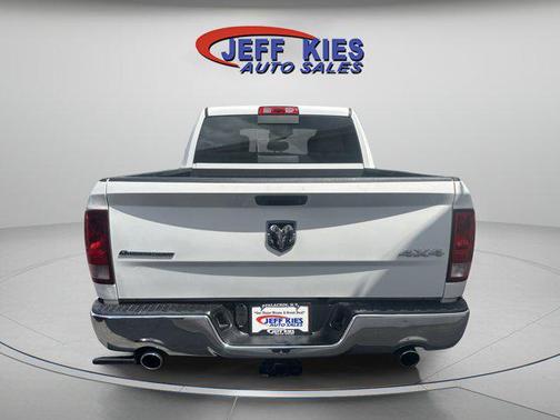 2018 RAM 1500 SLT