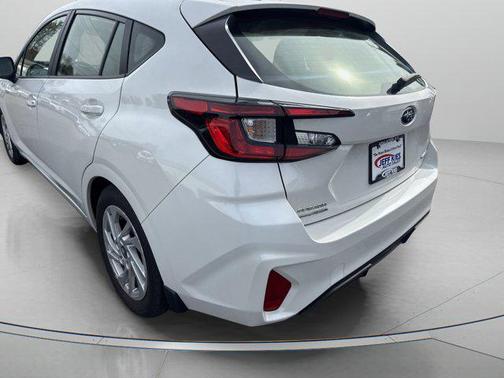 Crystal White Pearl 2024 Subaru Impreza Base