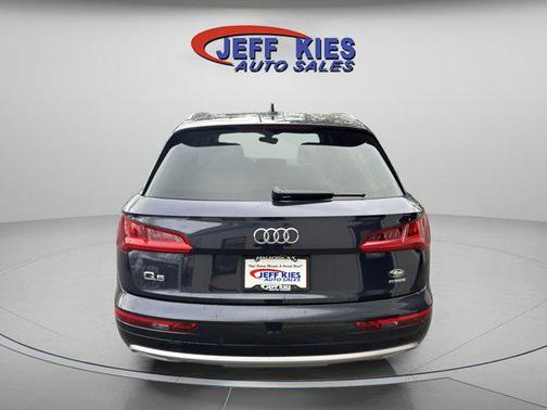 2020 Audi Q5 45 Premium Plus