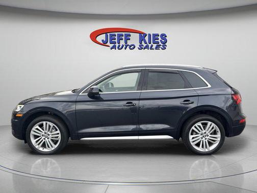 2020 Audi Q5 45 Premium Plus
