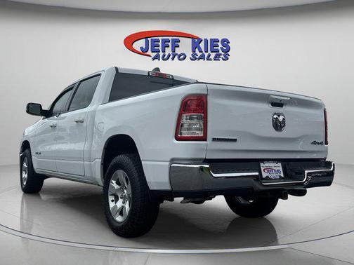 Bright White Clearcoat 2021 RAM 1500 Big Horn/Lone Star