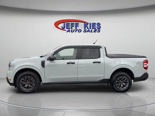 2022 Ford Maverick XL