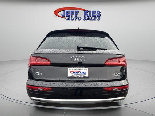 2018 Audi Q5 2.0T Premium Plus