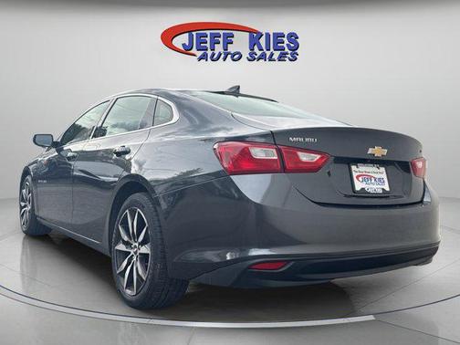 2017 Chevrolet Malibu 1LT