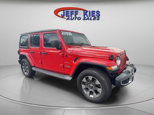 Firecracker Red Clearcoat 2018 Jeep Wrangler Unlimited Sahara